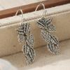 Boucles d'oreilles pendantes longues style bohème vintage avec pampilles feuilles superposées - Attaches couleur argentée, Boucles d'oreilles pendantes plantes
