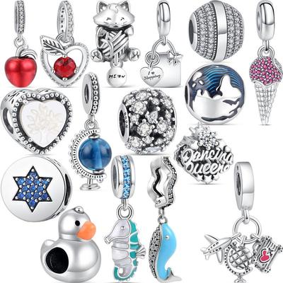 925 Sterling Silver Cute Ducks Seahorse Charm Sarkans ābolu kulons Fit Charm Rokassprādze Sieviešu krelles mīļāko rotaslietas