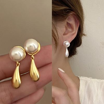 Golden Tear Pearl Earrings Vintage Middle-Age Retro Jewelry Drop Earrings Women's Ear Jewelry Autumn Winter New Style Trendy Accessory