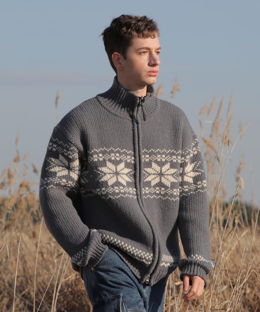 Fake Camper Snowflake Jacquard Nordic Knit Zip-Up [Grey]