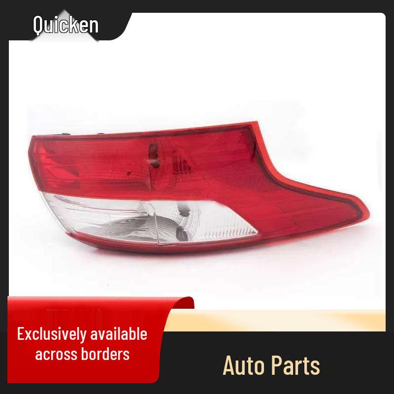 2015 Ford Focus Sedan Rear Taillight Kit F1EB13404AA Standard