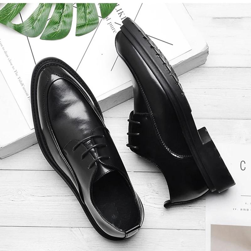 Men Dress Shoes lace up fashion Patent Leather Luxury Fashion Groom Wedding party Shoes Men Luxury italian style Oxford Shoes