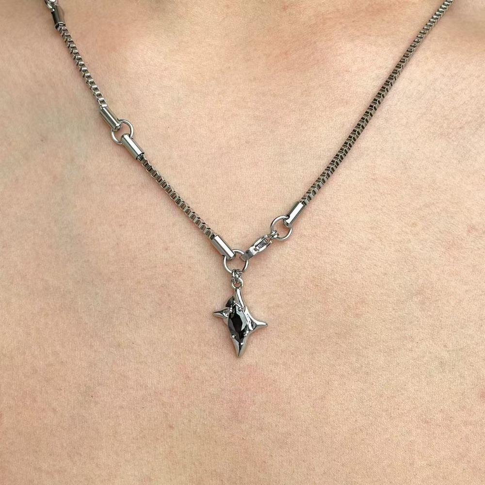 Zinc Zinc Alloy Men Necklace Double Ring Shape Cross Pendant Cross Starlight Necklaces  Party Gift