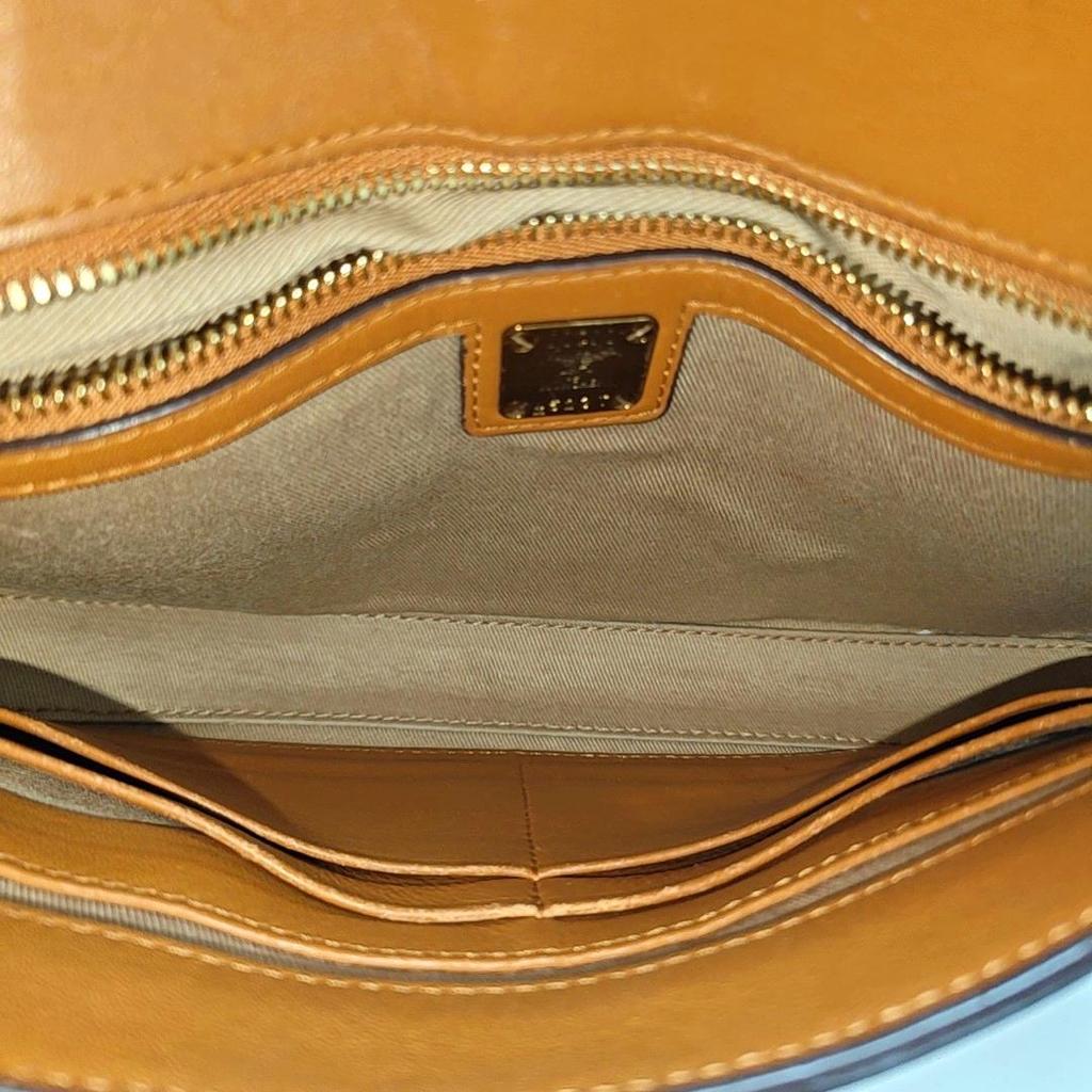 [Pre-Owned] Millie Visetos Classic Monogram Print Light Trendy Cool Girl Flap Chain Crossbody Bag Medium - Good #16H174W