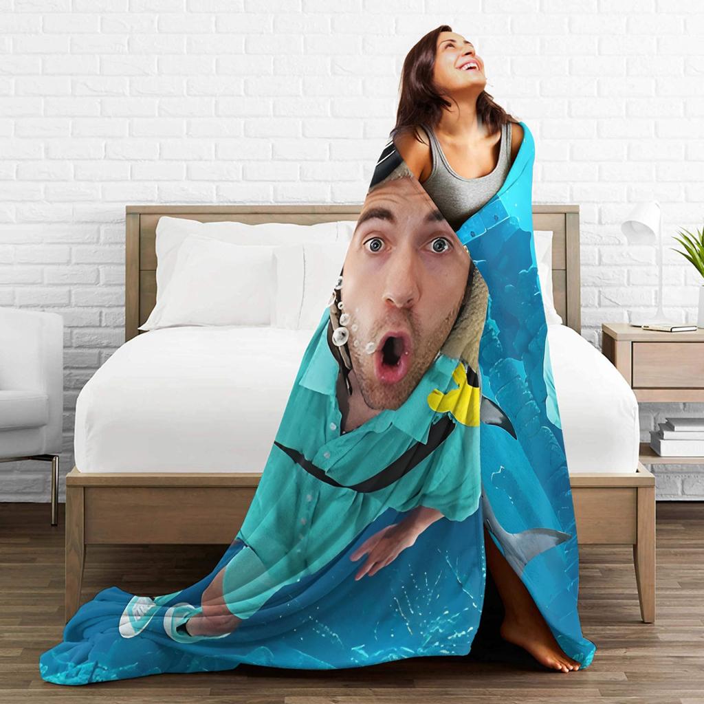 Danny Go Cartoon Flannel Blankets Warm Soft Throw Blanket for Home Decor Travel Office Street Trend Bedspread Sofa Bed Cover