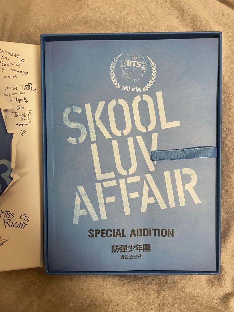 [USED] BTS School Luv Affair Taehyung V