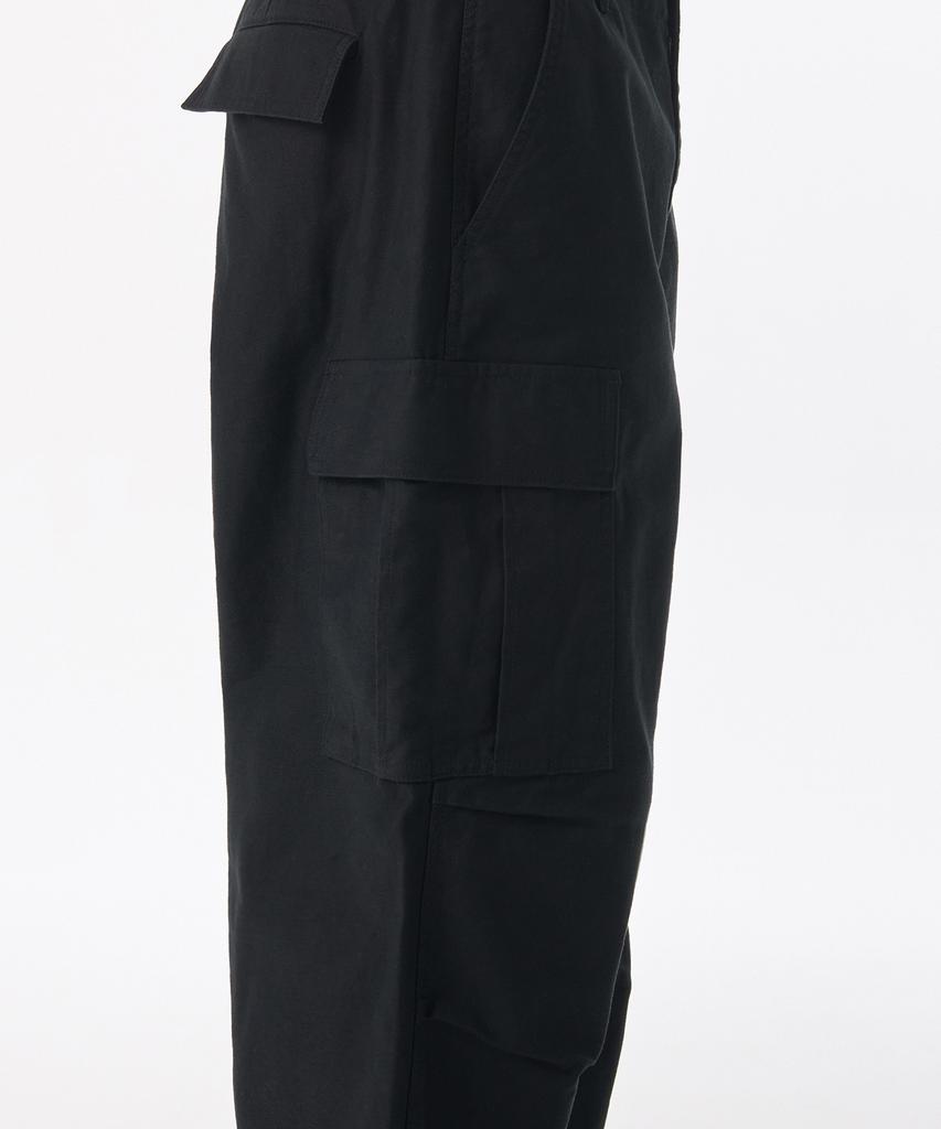 Musinsa Standard Back Satin Parachute Cargo Pants [Black]