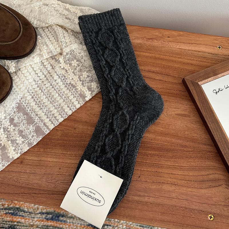 Winter Warm Wool Women Socks Solid Color Japanese Harajuku Retro Long Socks Women Girls Thermal Vintage Streetwear Crew Socks