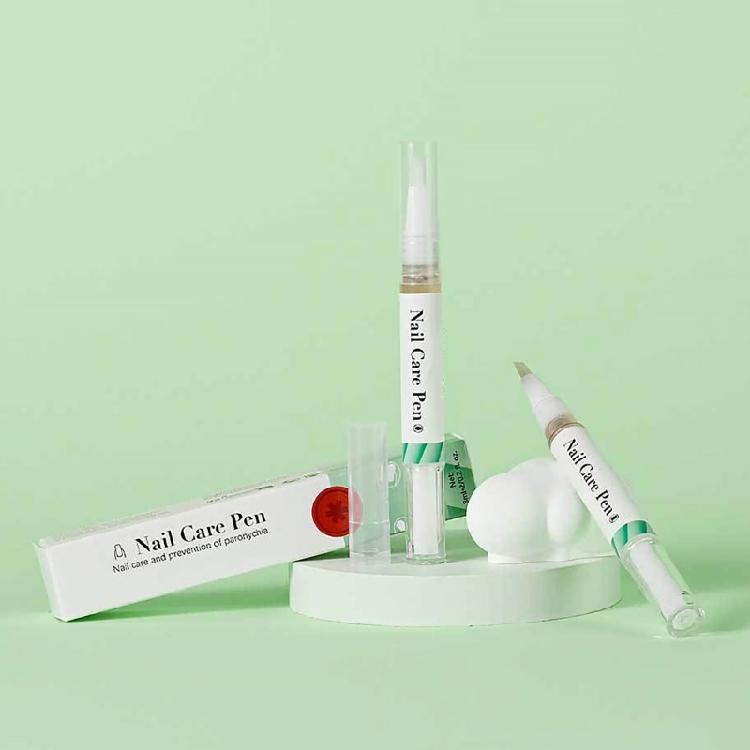 2x/Sada Péče o nehty Pero s olejem na kůžičku Pero s olejem na růst nehtů Péčující olej na nehty pro vyživené nehty na rukou i nohou