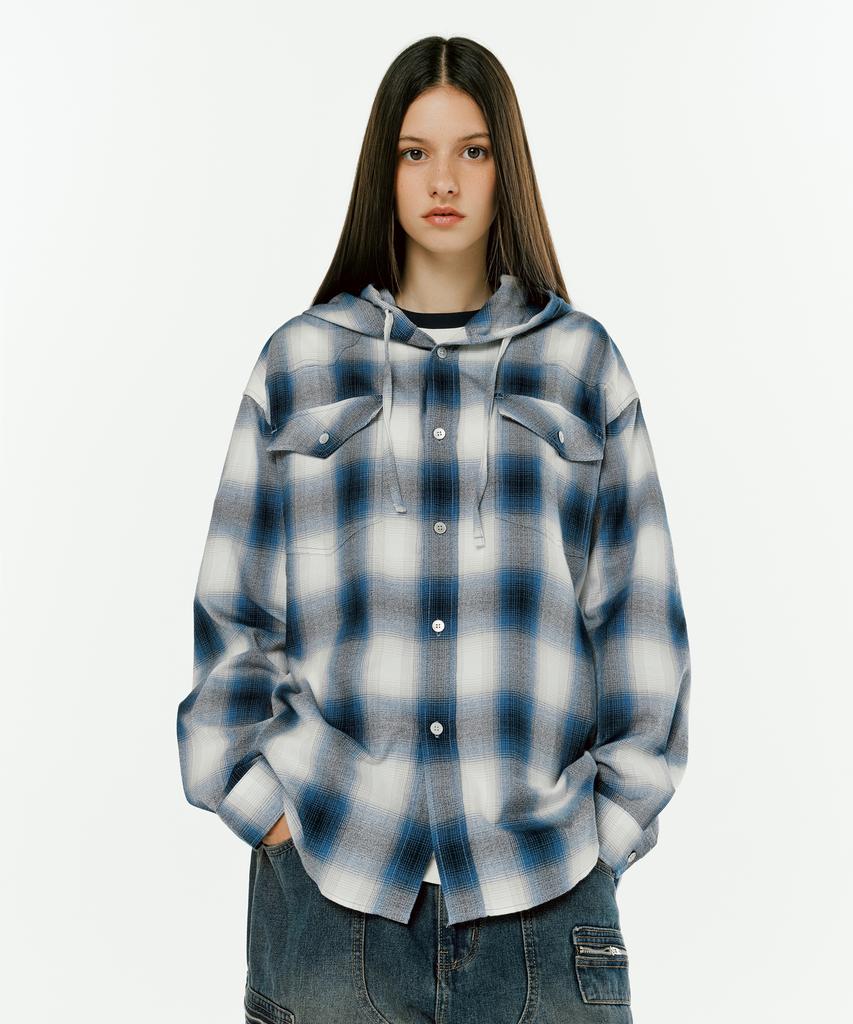 1993STUDIO Ombre Check Western Hoodie_Blau