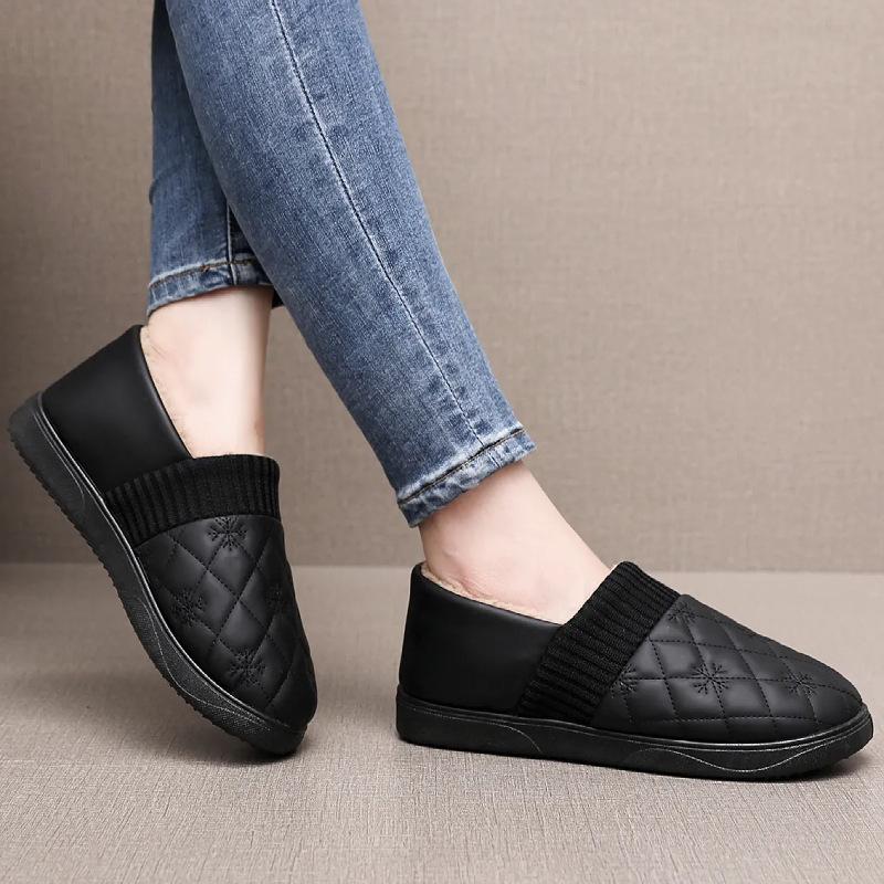2025 winter new women's cotton shoes velvet thickened middle-aged and elderly mother shoes short tube one pedal flat snow boots