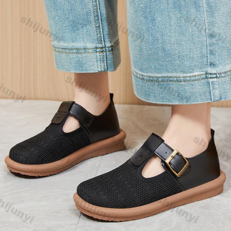 Fashion Women Flats 2025 Summer New Mesh Breathable Soft Sole Casual Shoes Fashion Metal Decoration Vintage Comfortable Non Slip Sandals
