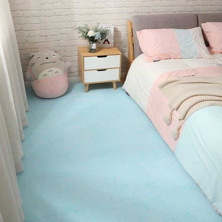 Maty podłogowe antypoślizgowe łączone – odporne na plamy, łatwe do czyszczenia, pełne pokrycie do sypialni/dla raczkującego dziecka.