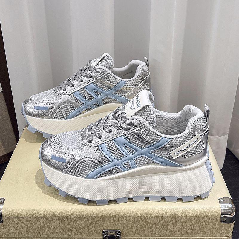 2025 spring and autumn soft leather through the net small height-increasing shoes fashion casual lightweight thick-soled Forrest Gump shoes sports sh