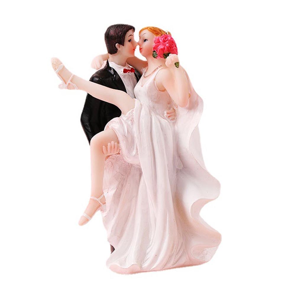 Resin Couple Doll Bride Groom Styling Micro Landscape Ornaments For Wedding Engagement Cake Decoration