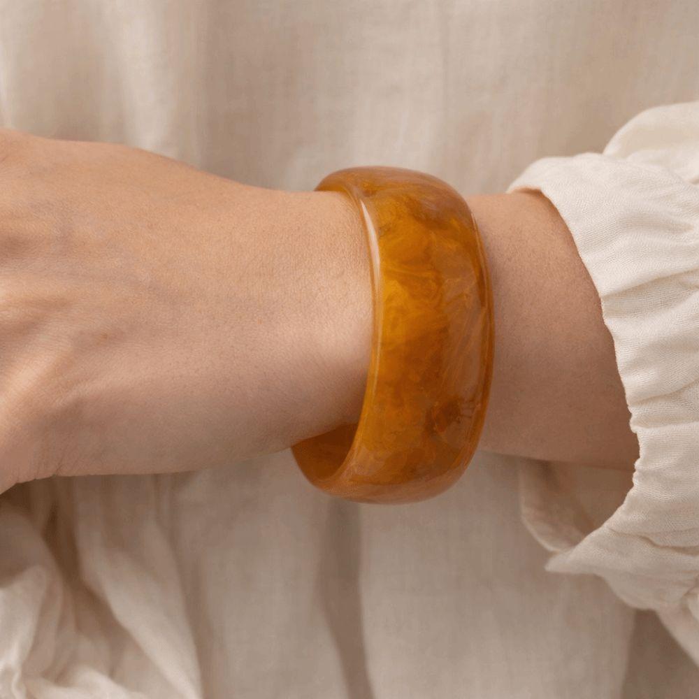 Chunky Irregular Wide Bracelet Vintage Geometric Hand Ring Creative Retro Resin Bangle Party