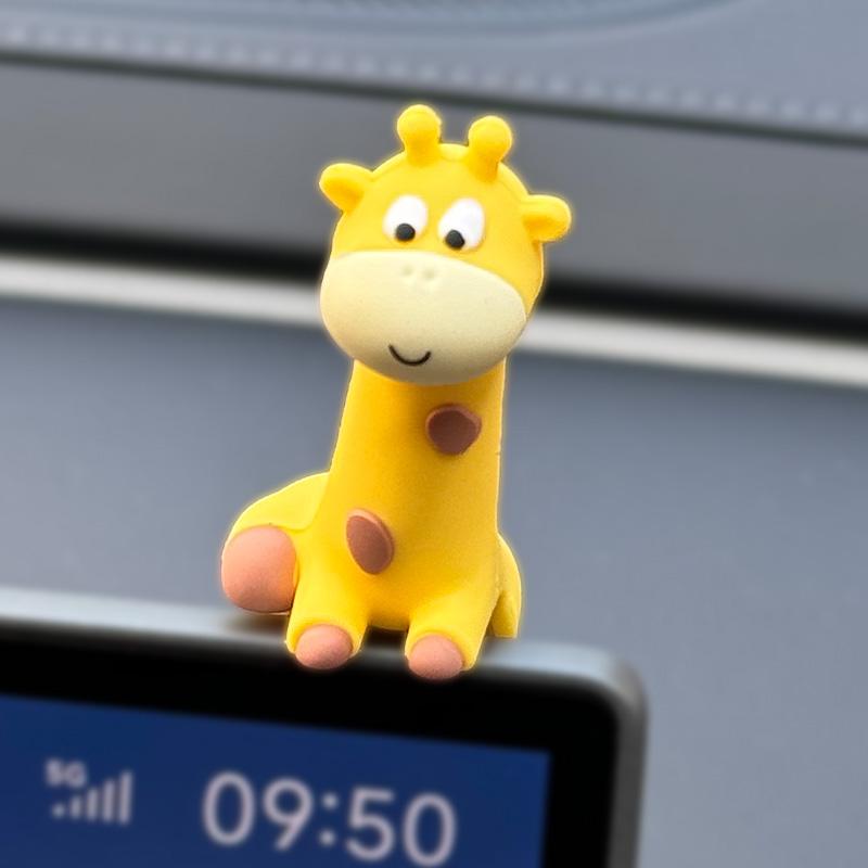 Giraffe Car Dashboard Decoration Ornament Car Decoration Office Computer Ornament