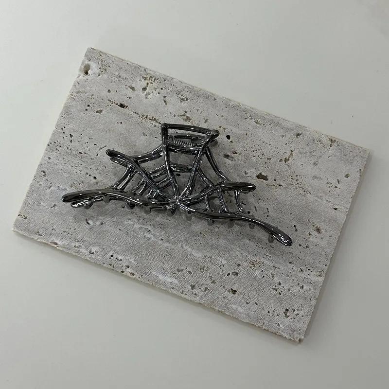 Fashionable Gothic Dark Style Spider Bat Lady Hair Clip Halloween Party Dance Niche Design Versatile Hairstyle Shark Clip