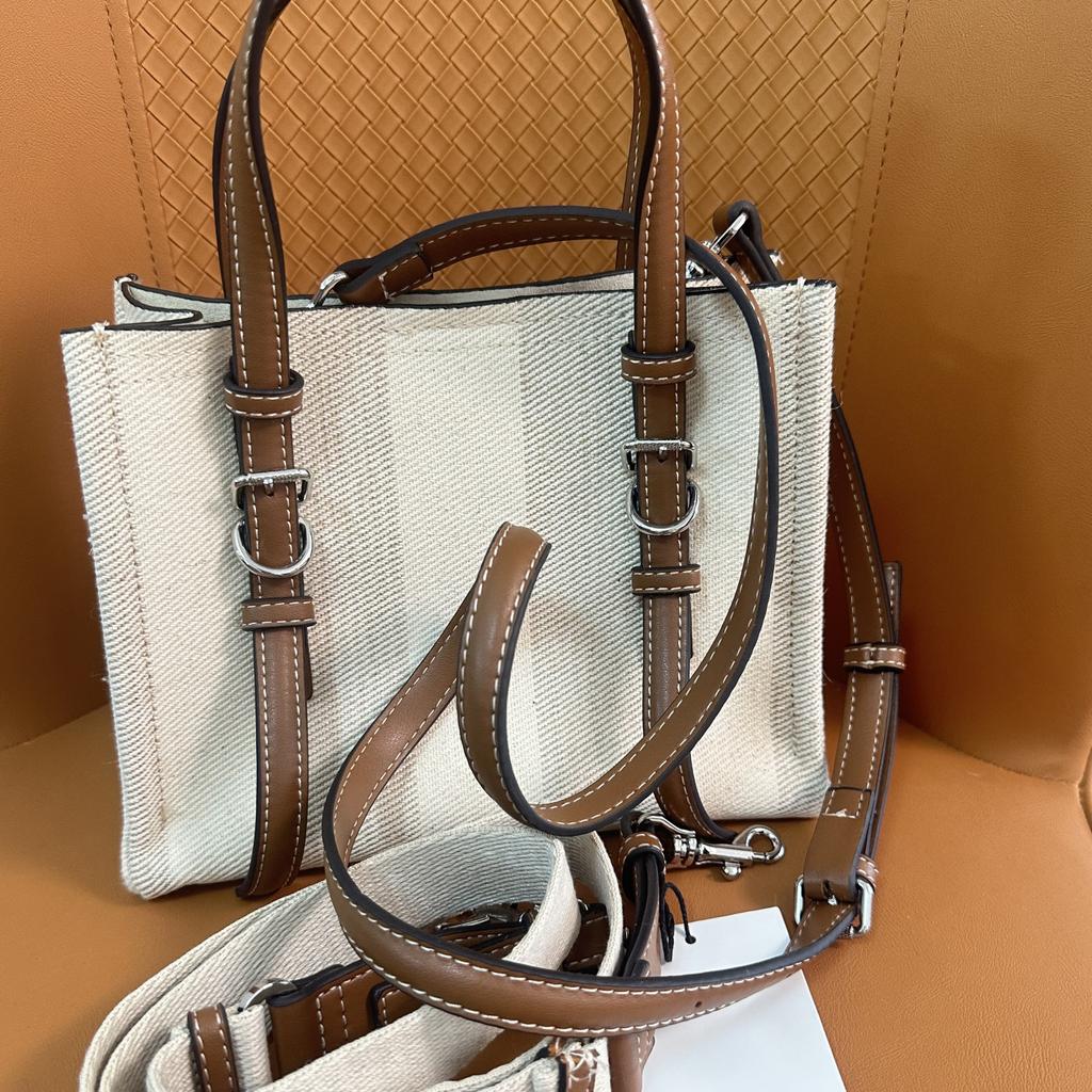 Leather Shoulder Bag for Women Mini Bag Versatile Crossbody Casual and Versatile