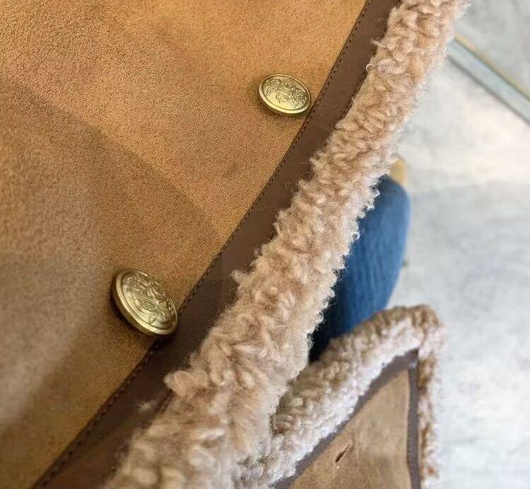 Damski zimowy krótki płaszcz w koreańskim stylu 2025, luźny, z futrem, podszewką z pluszu i grubą wełną jagnięcą.