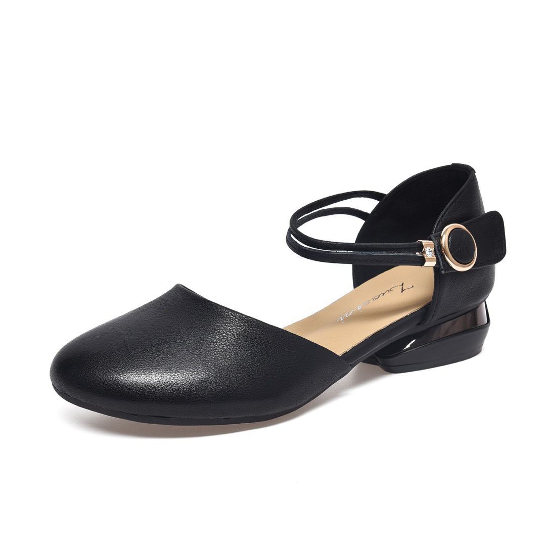 

Женские босоножки на низком каблуке из натуральной кожи весна/лето 2024 г. — закрытый носок, один ремешок, мягкая подошва, круглый носок 40 чёрный