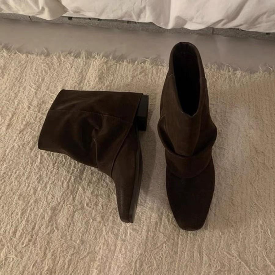 

New niche short western boots women s thick heel fashion boots leather trousers women s boots 40 темно-коричневого