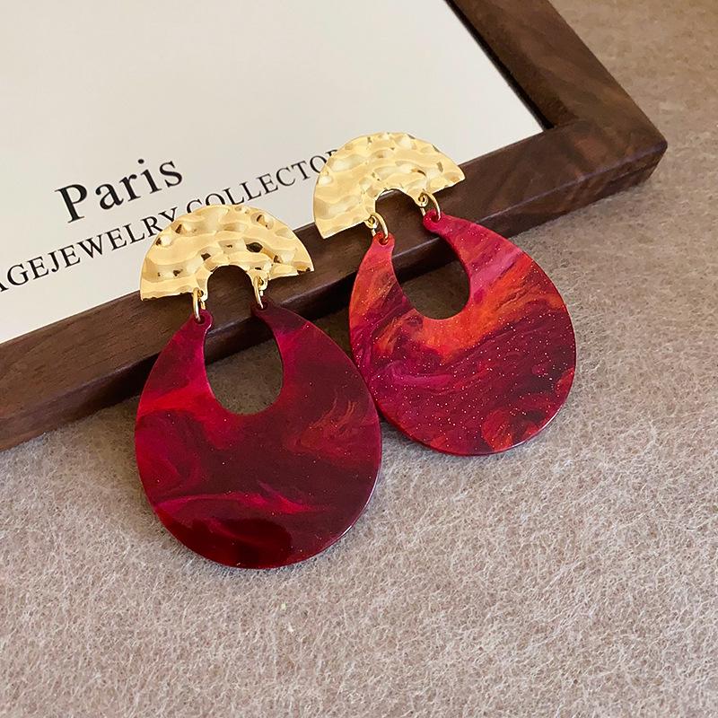 Kolczyki plisowane w kształcie litery U z efektem ombre Silver Needle: Retro Ekstrawagancki High-Endowy Styl Europejski i Amerykański dla Kobiet