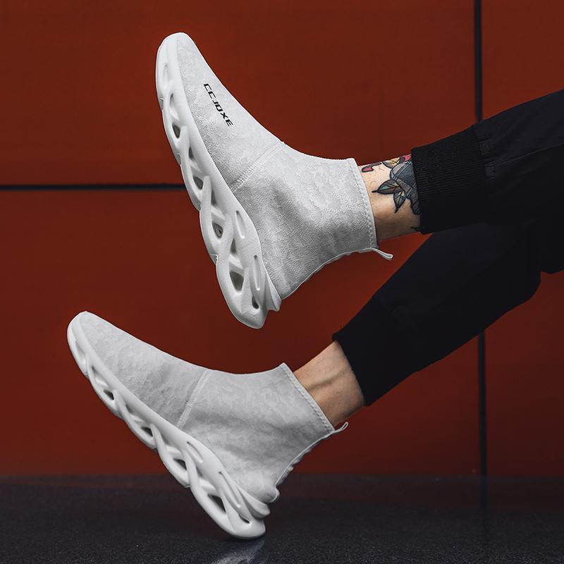 Men's Lightweight Anti Slip High Top Sports Shoes with Breathable Cushioning and Comfortable Men's Fashionable Running Shoes