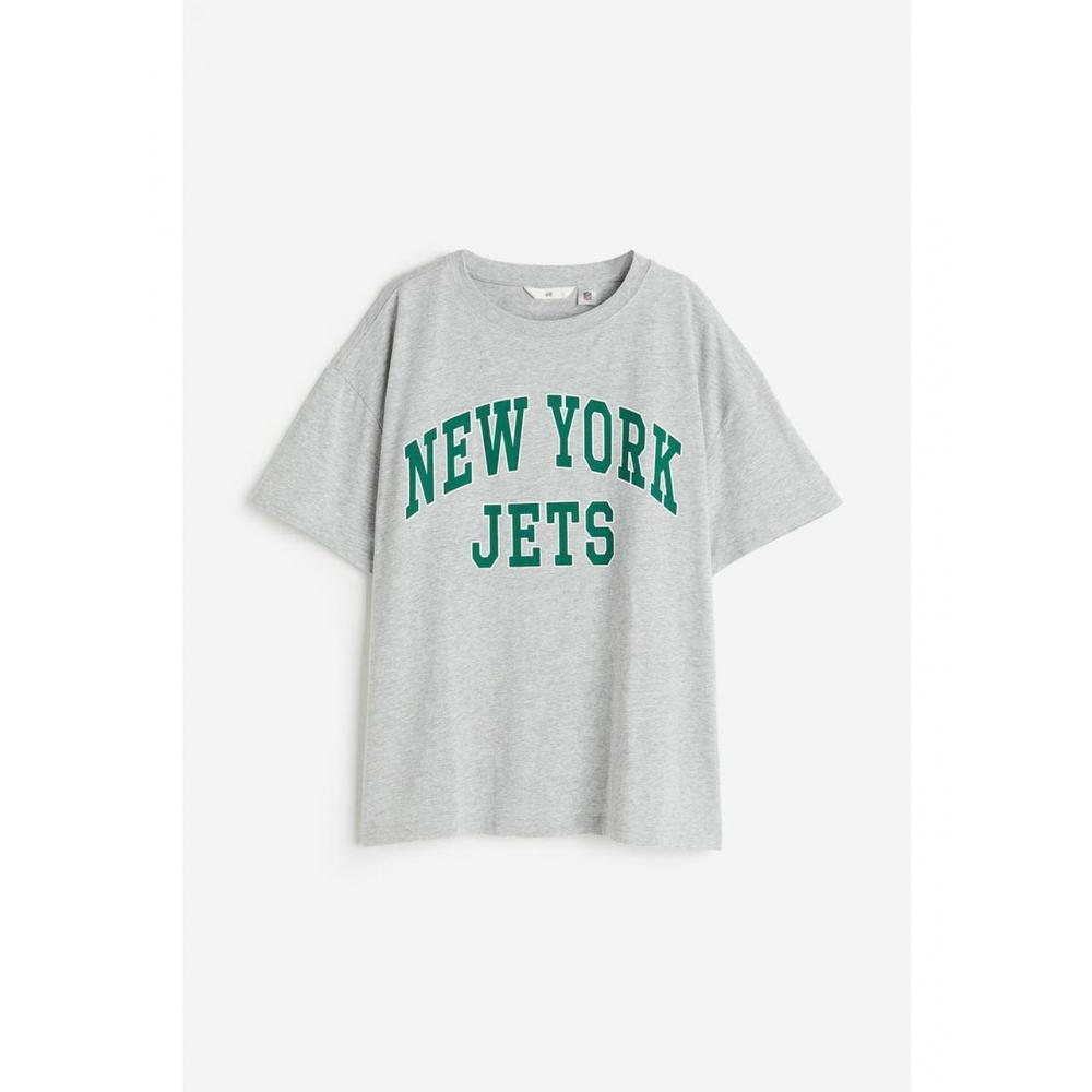 

Футболка с принтом H&M Oversized Светло-серый меланж New York Jets 0762558260