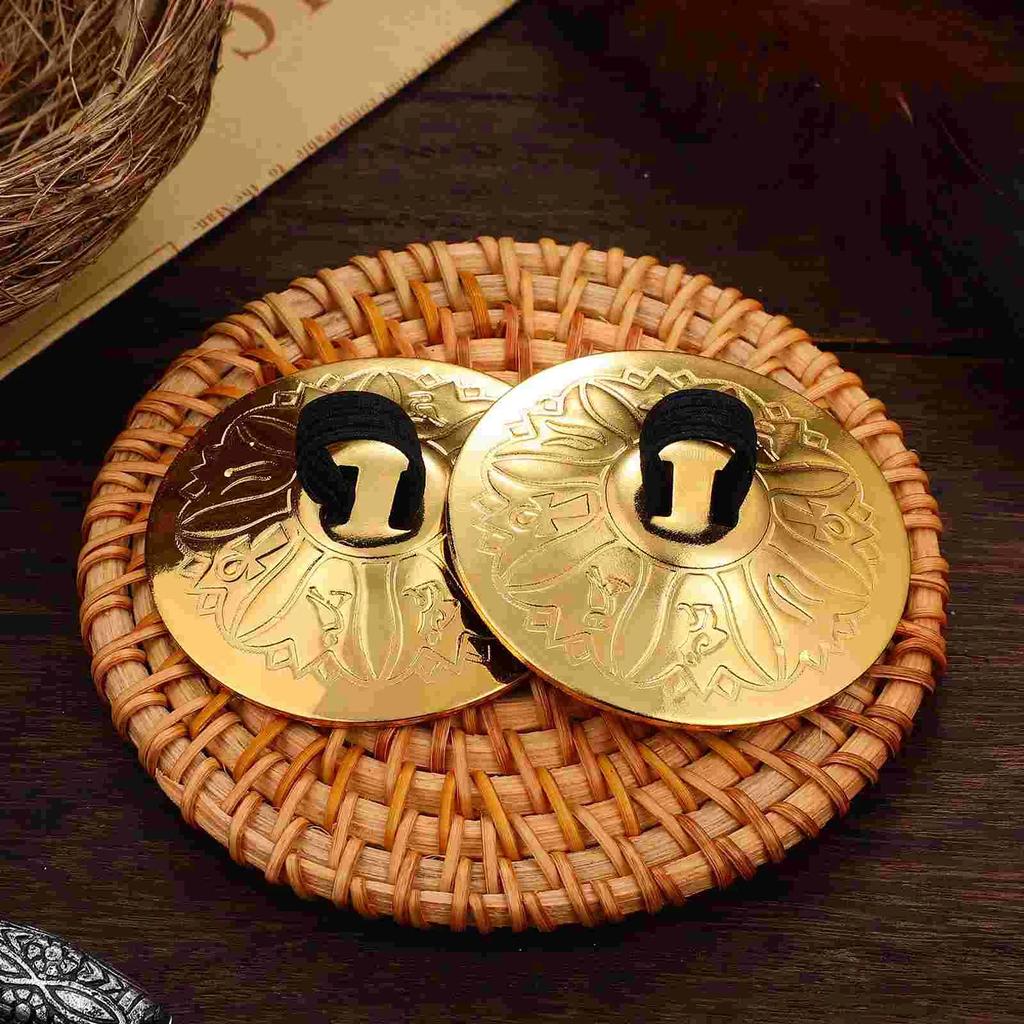 2/4pcs Copper Finger Cymbals Small Finger Cymbals Belly Dancing Mini Cymbals Musical Instrument Saucers