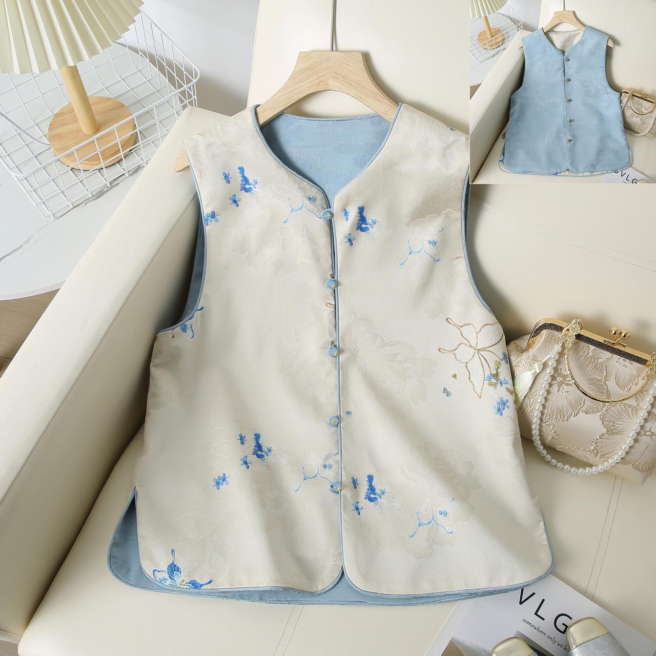 

Chinese Retro Ethnic Reversible Vest: Elegant Thin Mother s Tang Suit Cape XL (80-105 jin)