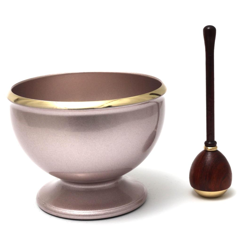 Beautiful tone. The bell stick can be stored inside the bell. Integrated bell set. The bell stick will not fall over.