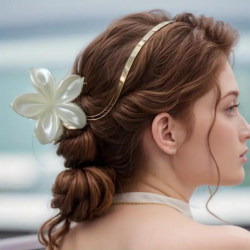 2/4Pcs Beige Flower Hair Clips for Women Egg Flower Shark Clip Ponytail Hairpins Bohemia Beach Style Hair Accessories