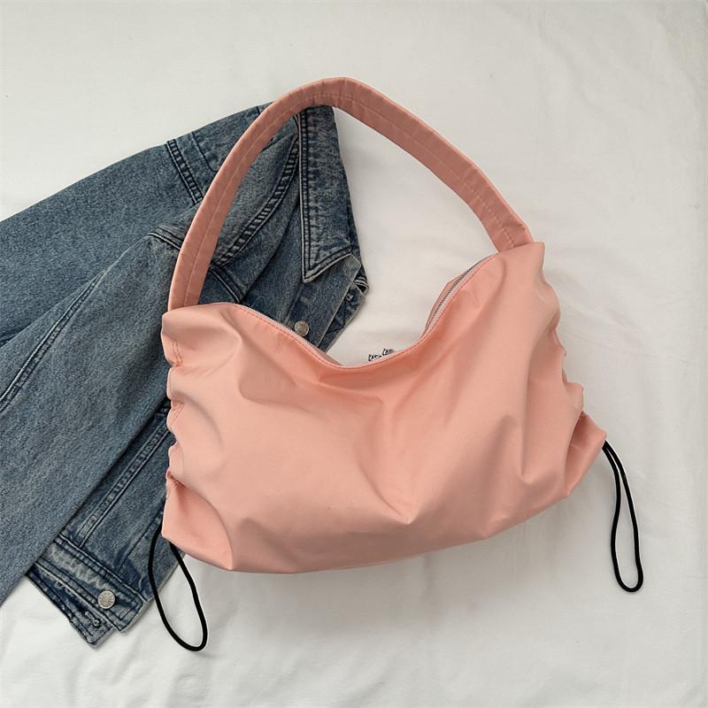 Stylish Black Casual Tote Bag For Women Simple Design Versatile Crossbody Purse