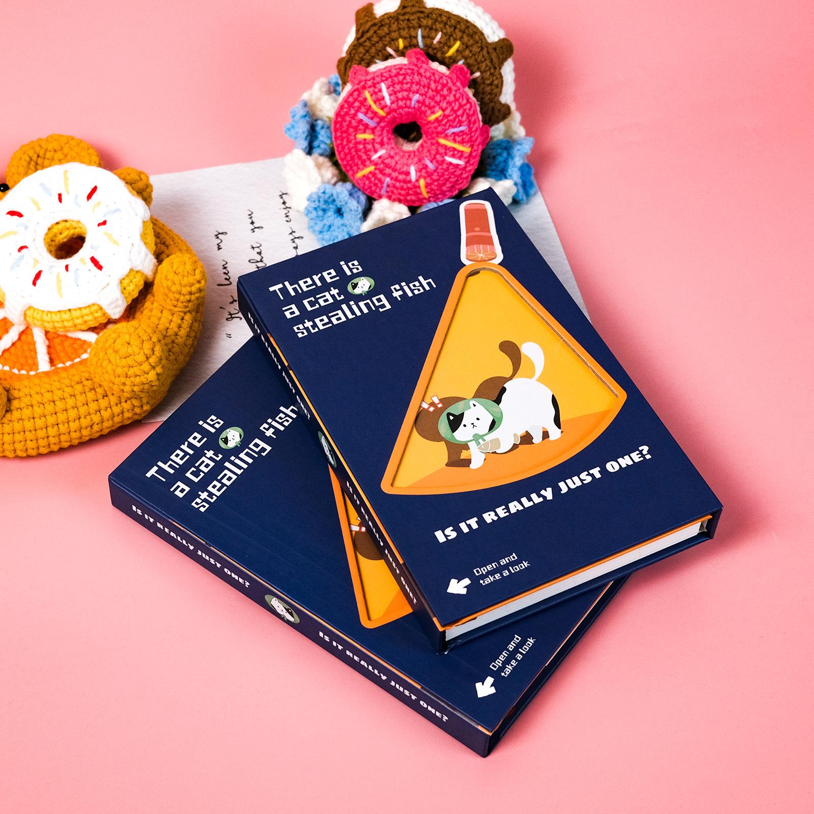 

Creative Find Kitten Series Hard Shell Portable Tri-Fold Notepad Diy Handbook Record Daily