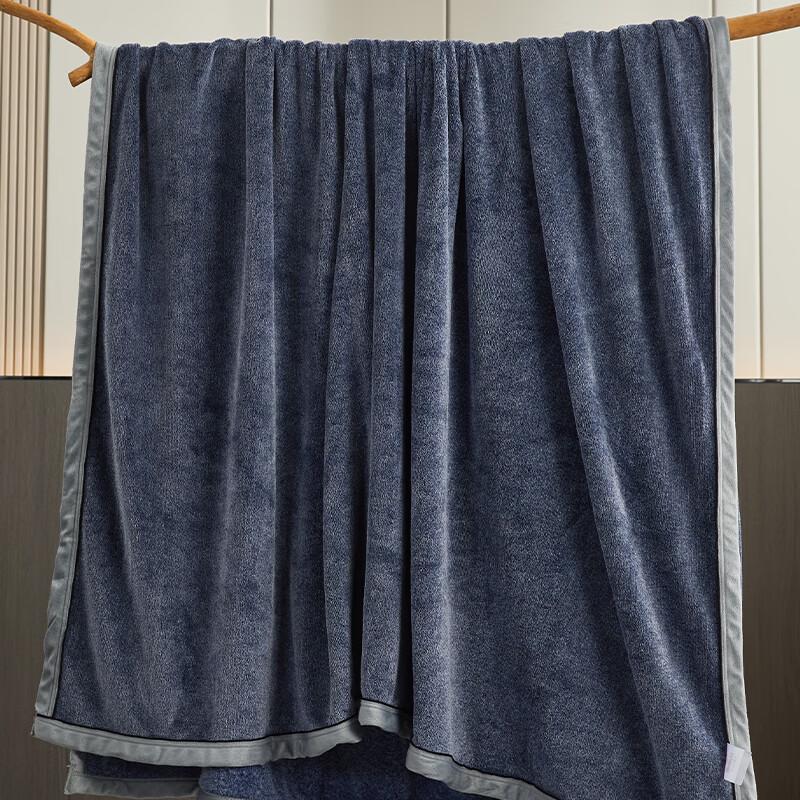 Grace Thickened Cationic Jacquard Blanket