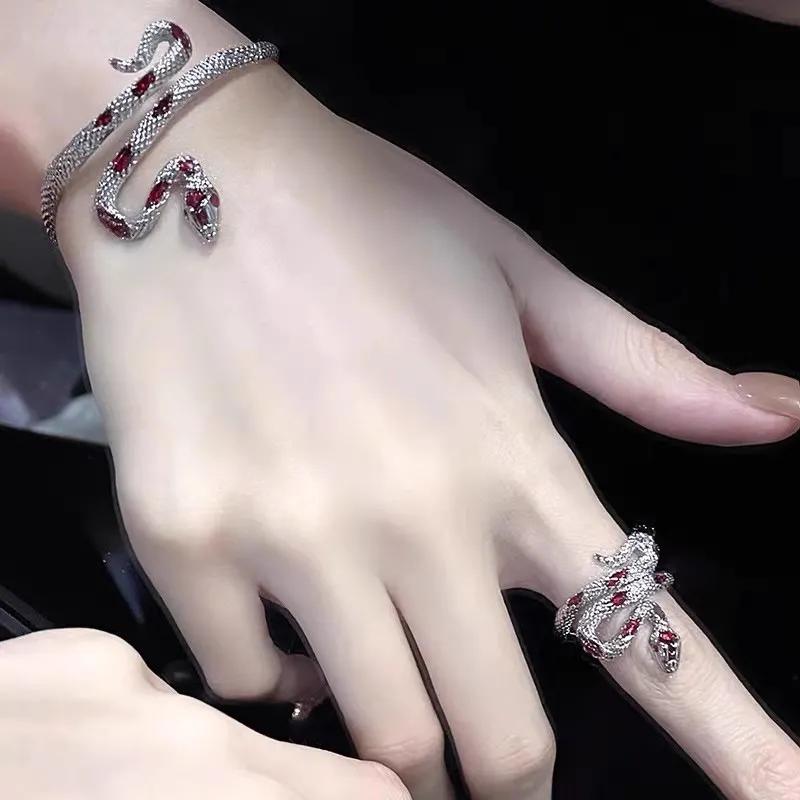 Snake Bracelet Light Luxurious Exquisite Unique Couple Bracelet Women's Style Bracelet Men's Style