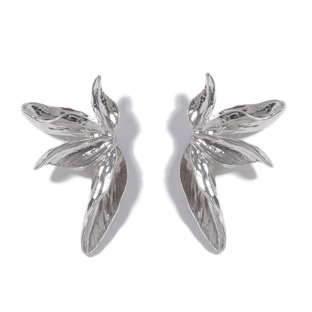 Pinkdudu Minimalist Textured Leaf Earrings Alloy Studs Long-Lasting Color PD2442