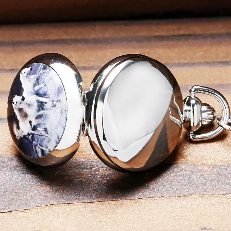 Fashion Vintage Colored Decorative Horse Pocket Watch On Chain Vintage Watches Quartz Necklace Pendant Clock Gifts For Women