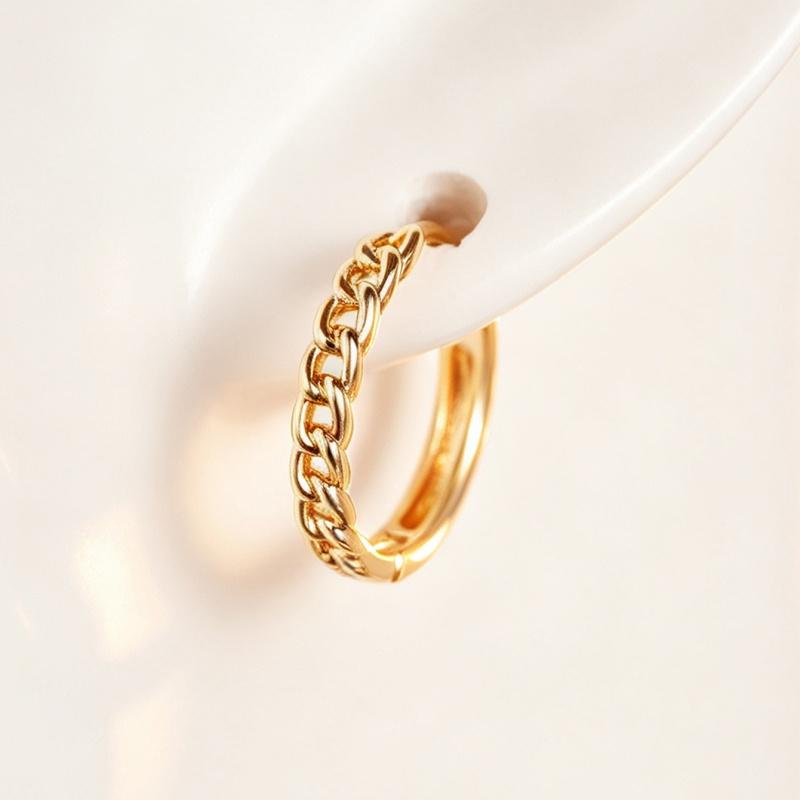 Curb Chain Twist Hoop Earrings for Women Gold Color Luxury Wedding Accessories Simple Fashion Party Daily Metal Jewelry