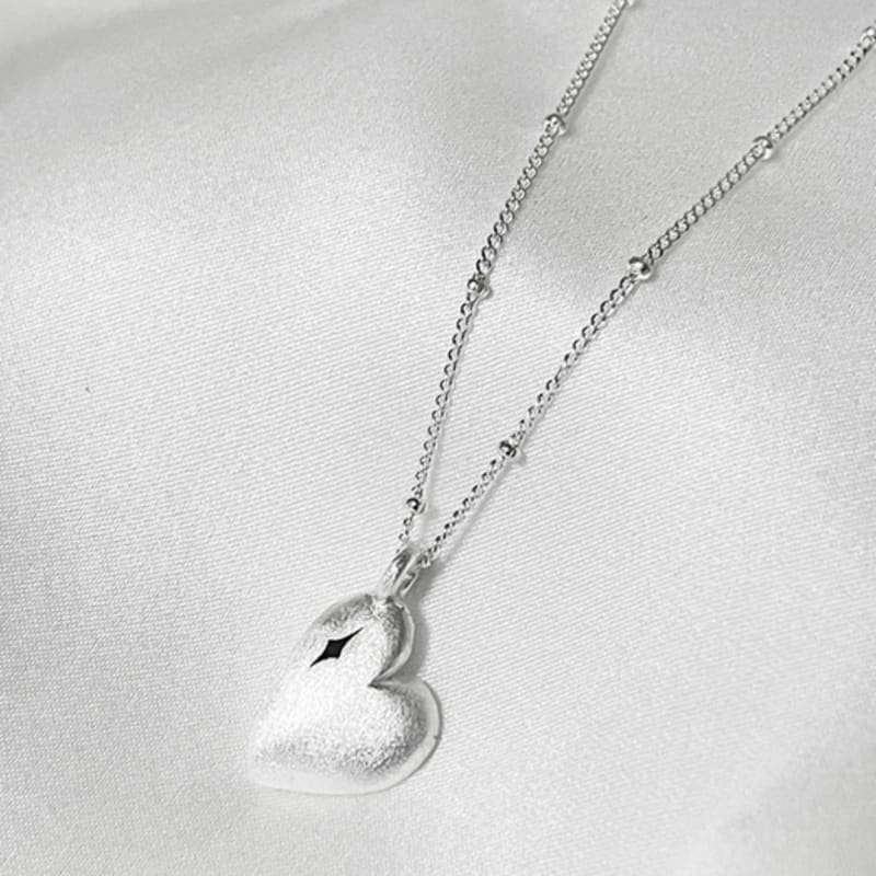 OVERGREY Sparkling heart Necklace