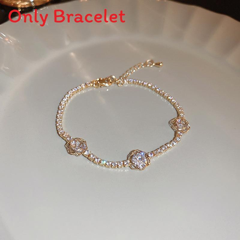 Fashionable Zircon Floral Bracelet In Gold Silver For Womens Casual And Formal Outfits
