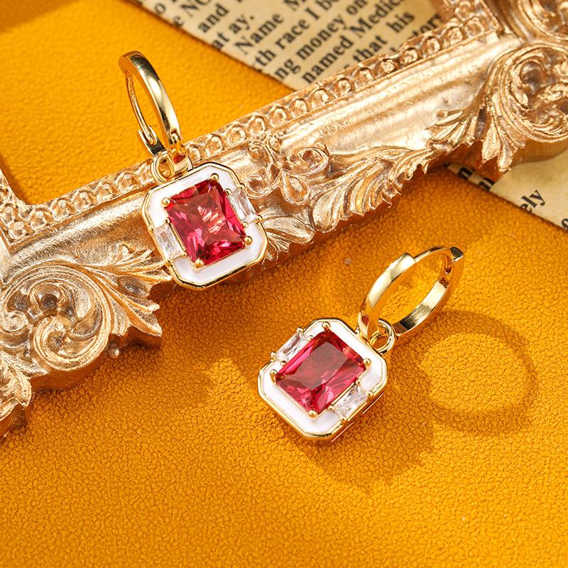 New Design Retro Minimalist Earrings Fashionable And Elegant Accessories Drop Glaze Red Earrings New 's Gift