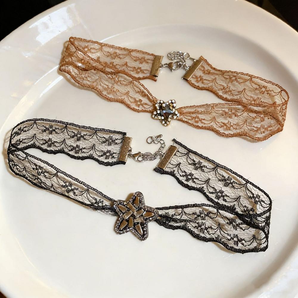 Vintage Romantic Lace Necklaces Women Delicate Pentagram Choker Sexy Charming Party Prom Wedding Daily Wear Jewelry Accessories