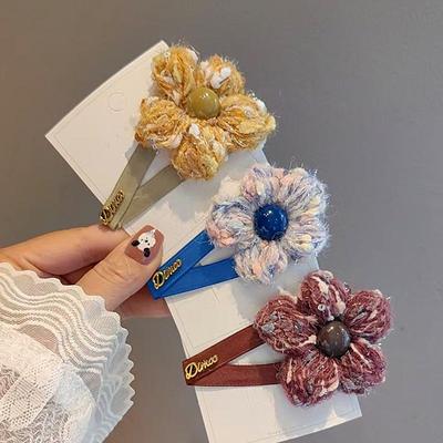 Handgewebte florale Haarspange – Süßes vielseitiges Accessoire für Pony oder Fransen