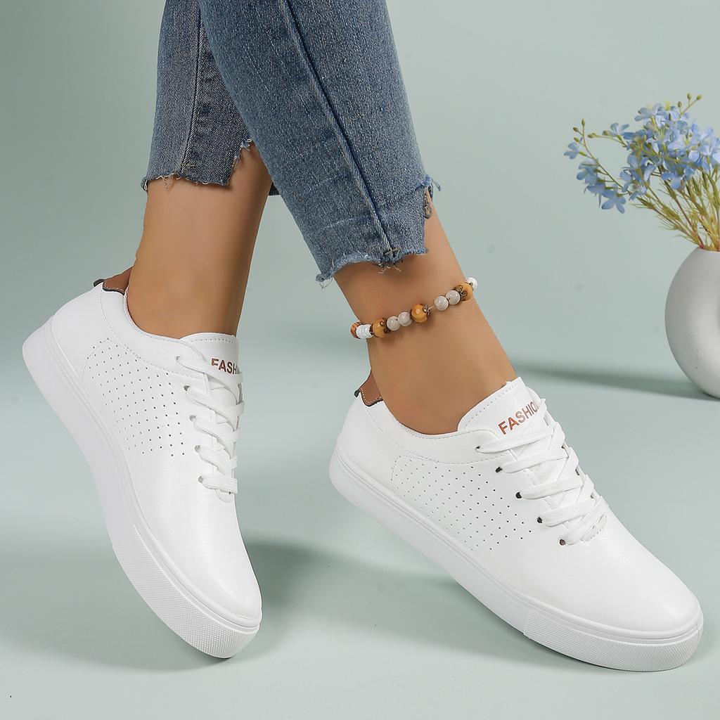 Versatile Classic White Shoes Large Size Thick Bottom Platform Casual Shoes Breathable Slip-On Shoes for Women Size 35-42