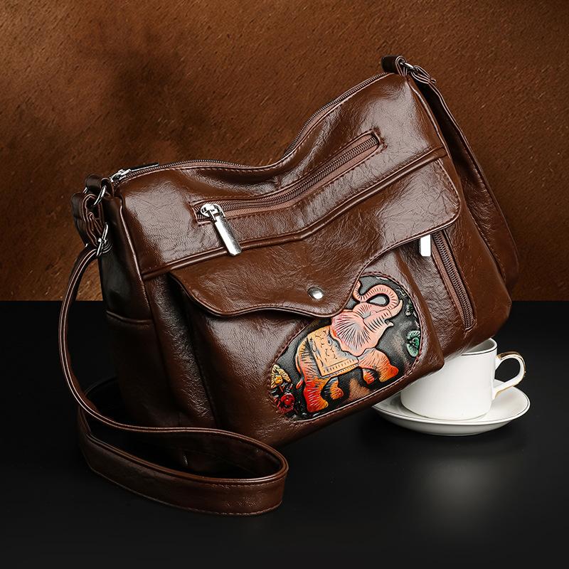 

Женская сумка модная на плечо большая вместимость сумка-мессенджер с тисненым узором сумка для женщин среднего возраста сумка для мамы повседневная трендовая сумка