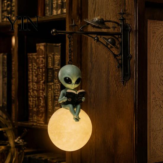 Indoor Outdoor Statue Alien Reading on Moon Hanging Lamp, Resin Bookshelf Light, Gift for Space Lovers Warm LED Night Light Decor Patio Garden Window