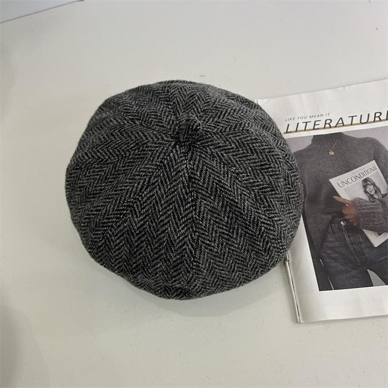 Autumn and winter new plain and elegant wool octagonal hat women's fashion and elegance out of the street high-end versatile solid color beret
