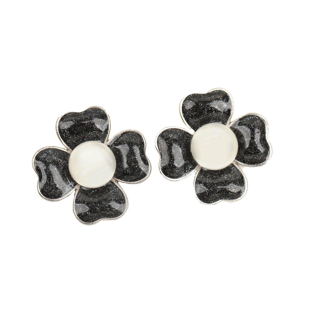 

New Hot Vintage Brand Earrings Luxury Jewelry for Women Fashion Flower Designer Eardrop Flower Type Lady Party Ear Stud Earrings чёрный